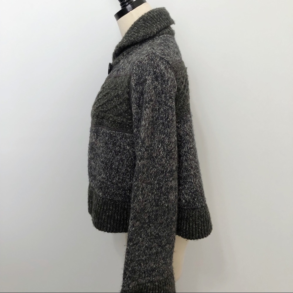 SOLD PrAna Danika Cape Crop Sweater Gray Bell Sleeves - Picture 5 of 8